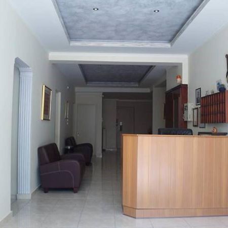Foivos Hotel Lutrá Edipszú Kültér fotó