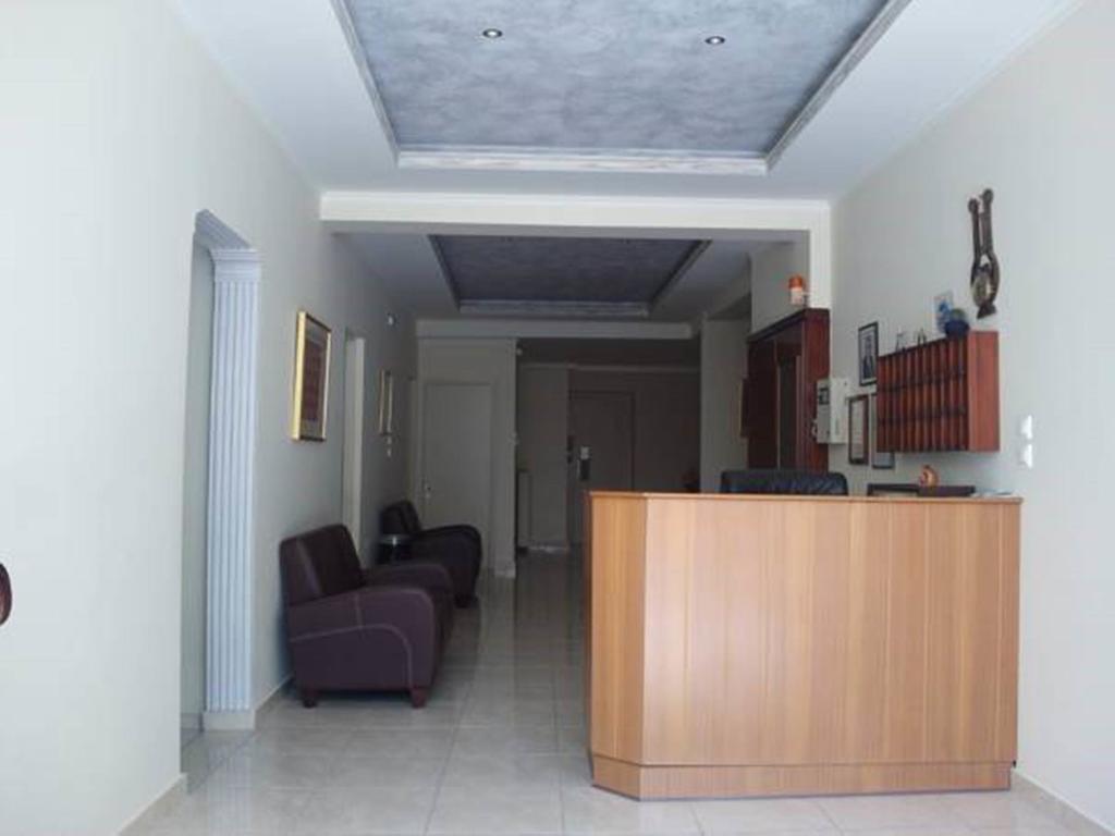 Foivos Hotel Lutrá Edipszú Kültér fotó
