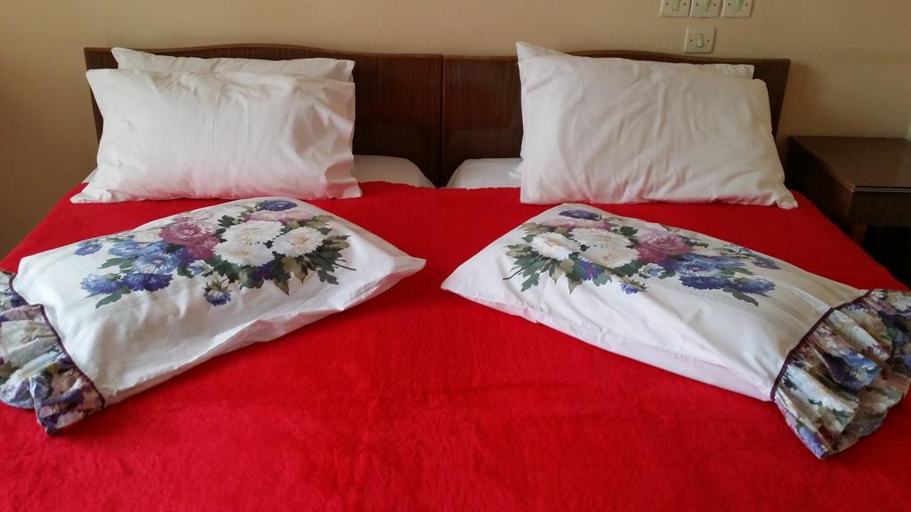 Foivos Hotel Lutrá Edipszú Kültér fotó